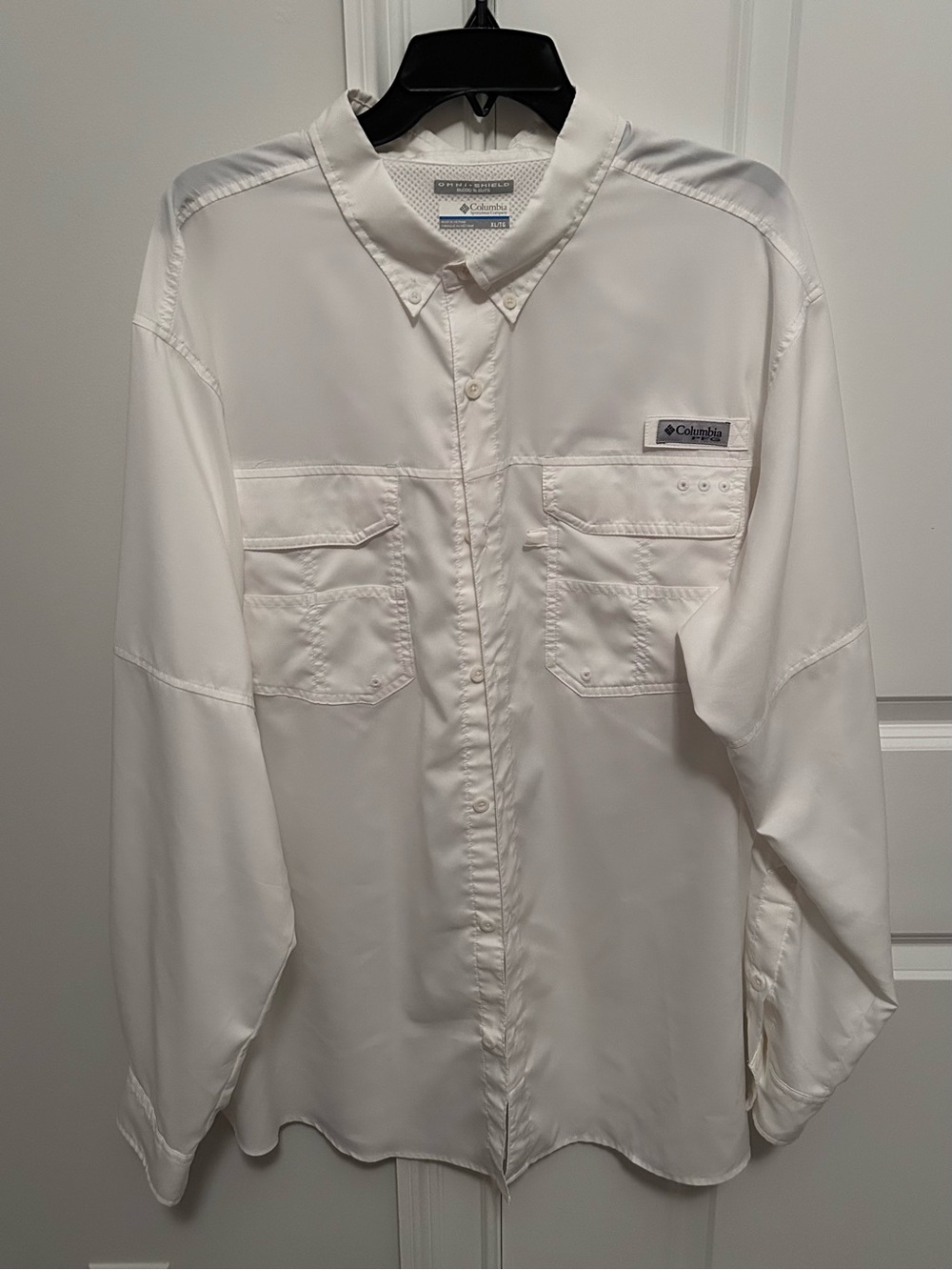 Men’s Columbia White Omni-Shield Performance Button-Up